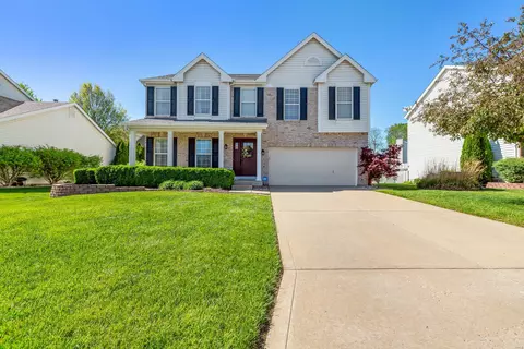 Exterior - 977 Midpoint Dr, O'fallon, MO 63366 photo 4 of 13