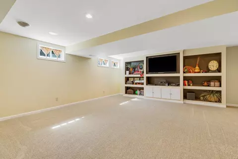 Living - 977 Midpoint Dr, O'fallon, MO 63366 photo 7 of 7