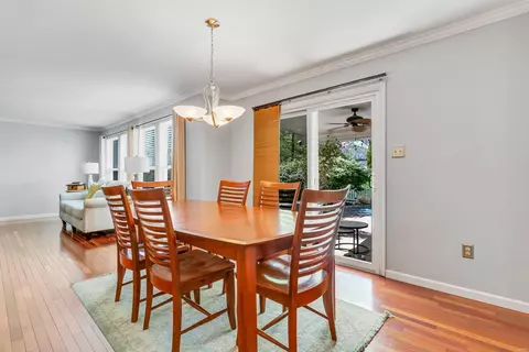Dining - 977 Midpoint Dr, O'fallon, MO 63366 photo 4 of 4