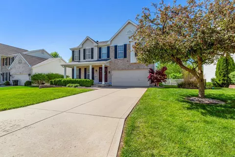 Exterior - 977 Midpoint Dr, O'fallon, MO 63366 photo 5 of 13