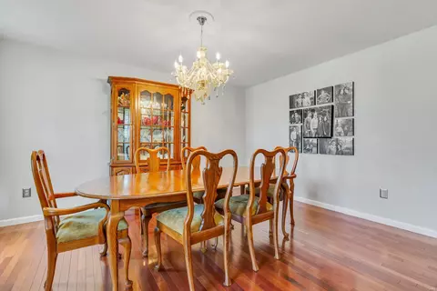 Dining - 977 Midpoint Dr, O'fallon, MO 63366 photo 1 of 4
