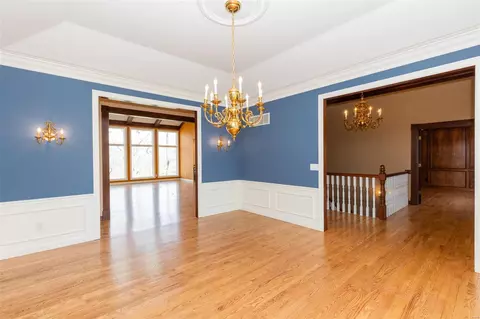 Other - 8 Kingspointe Ct, Chesterfield, MO 63005 photo 4 of 22