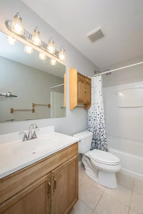 2517 Maple Crossing Dr, Wildwood, MO 63011 photo 18