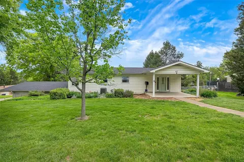 67 Willow Dr, Eureka, MO 63025