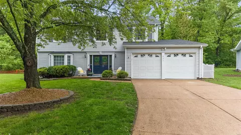 837 Mayfair Park Ct, Manchester, MO 63021 photo 2