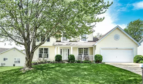 3405 Daybreak Ln, Saint Charles, MO 63303
