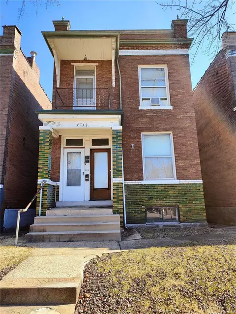 4742 Louisiana Ave, Saint Louis, MO 63111
