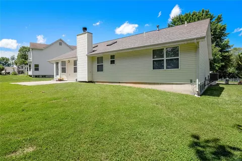 Exterior - 3143 Post Run Dr, O'fallon, MO 63368 photo 5 of 6