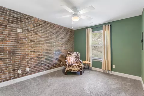 Living - 17651 Trailmark Ct, Eureka, MO 63025 photo 7 of 7