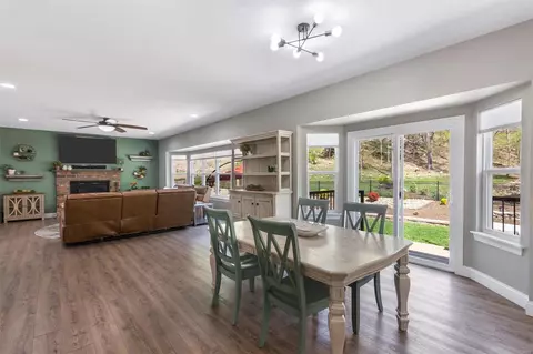 Dining - 17651 Trailmark Ct, Eureka, MO 63025 photo 3 of 3