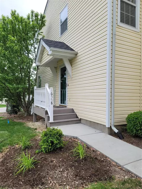 16558 Carriage View Ct, Wildwood, MO 63040