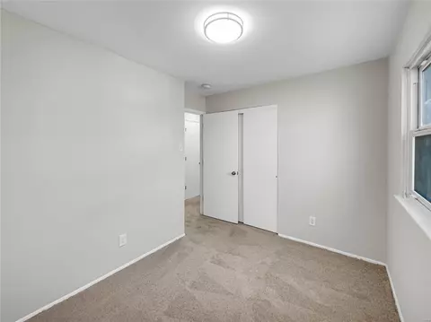 Bedroom - 903 Saint Bernard Dr, O'fallon, MO 63366 photo 4 of 6