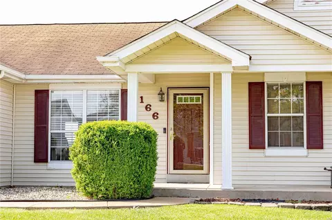 Exterior - 166 Royallprairie Ln, O'fallon, MO 63368 photo 2 of 14