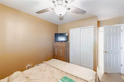 Bedroom - 166 Royallprairie Ln, O'fallon, MO 63368 photo 7 of 11