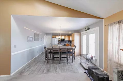 Dining - 166 Royallprairie Ln, O'fallon, MO 63368 photo 4 of 5