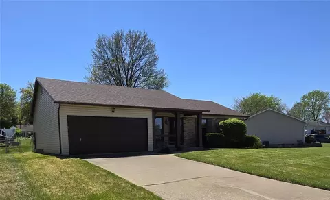 3 Harvest Meadow Ct, Saint Peters, MO 63376