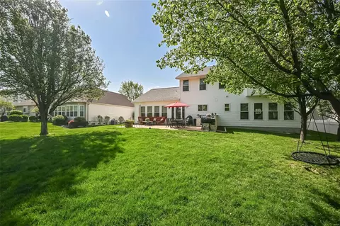 Exterior - 1507 Heather Glen Dr, Lake Saint Louis, MO 63367 photo 6 of 7