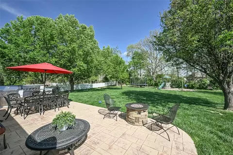 Exterior - 1507 Heather Glen Dr, Lake Saint Louis, MO 63367 photo 3 of 7