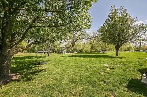 Exterior - 1507 Heather Glen Dr, Lake Saint Louis, MO 63367 photo 5 of 7