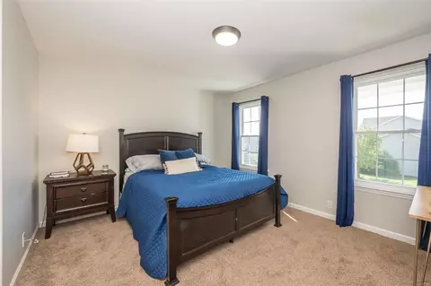 Bedroom - 1507 Heather Glen Dr, Lake Saint Louis, MO 63367 photo 4 of 5