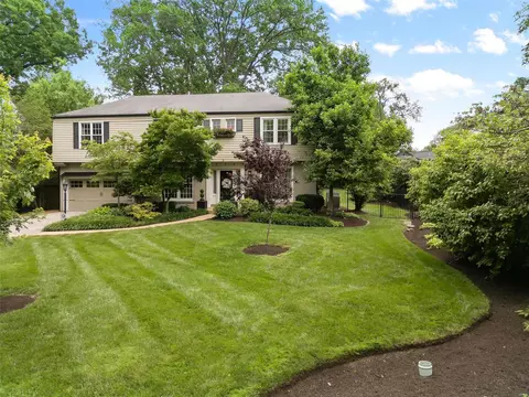 Exterior - 12 Daniel Rd, Saint Louis, MO 63124 photo 9 of 11