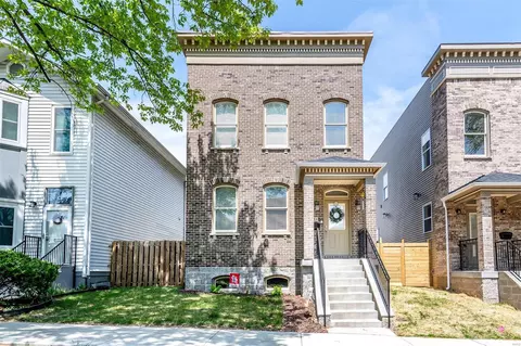3431 Vista Ave, Saint Louis, MO 63104