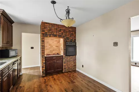 Kitchen - 404 Saint Joseph Ave, O'fallon, MO 63366 photo 3 of 3