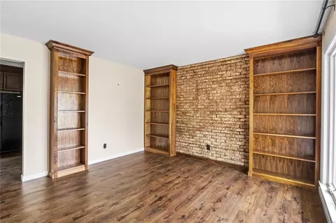 Living - 404 Saint Joseph Ave, O'fallon, MO 63366 photo 1 of 2