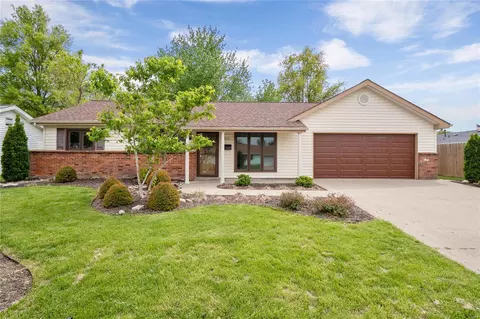 404 Saint Joseph Ave, O'fallon, MO 63366