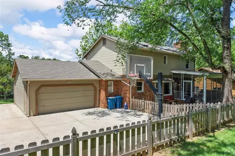180 Spring Oaks, Ballwin, MO 63011 photo 30