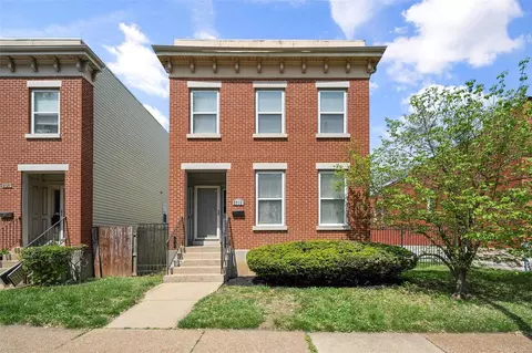 2719 Meramec St, Saint Louis, MO 63118