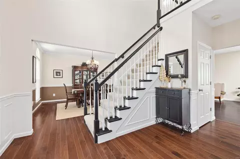 Entry Way - 16301 Autumn Crest Ct, Ellisville, MO 63011 photo 1 of 4
