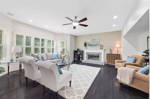 Living - 16301 Autumn Crest Ct, Ellisville, MO 63011 photo 2 of 3