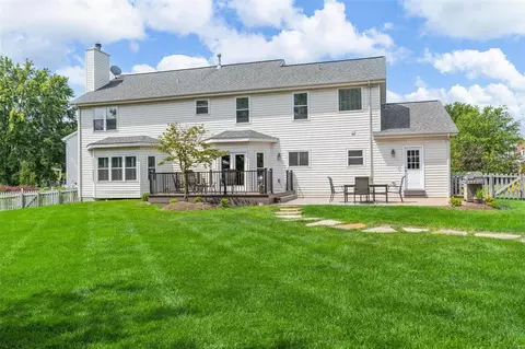 Exterior - 16301 Autumn Crest Ct, Ellisville, MO 63011 photo 11 of 15