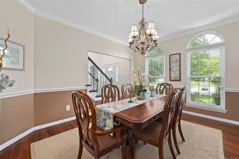 Dining - 16301 Autumn Crest Ct, Ellisville, MO 63011 photo 2 of 4