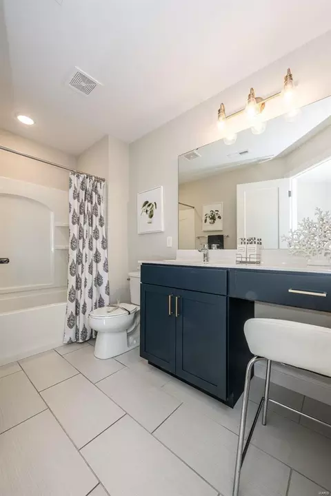 Bath - 803 Upland Loop, O'fallon, MO 63368 photo 6 of 7