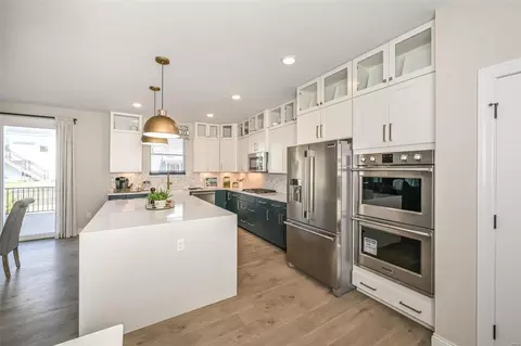 Kitchen - 803 Upland Loop, O'fallon, MO 63368 photo 6 of 7