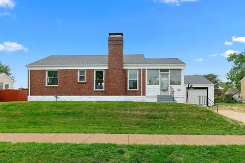 6626 Maurice Ave, Saint Louis, MO 63139
