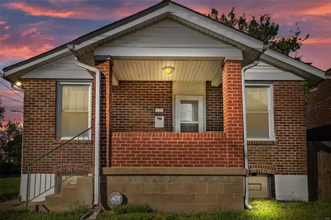 525 Bowen, Saint Louis, MO 63111