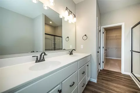 Bath - 1908 Rolling River Cir, Saint Paul, MO 63366 photo 1 of 3