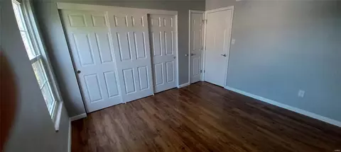 Bedroom - 733 Ridgeside Dr #L, Ballwin, MO 63021 photo 2 of 2