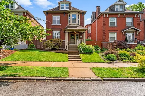 3814 Connecticut St, Saint Louis, MO 63116