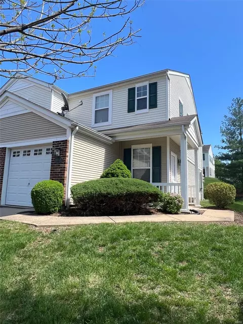 4918 Heritage Heights Cir, Hazelwood, MO 63042
