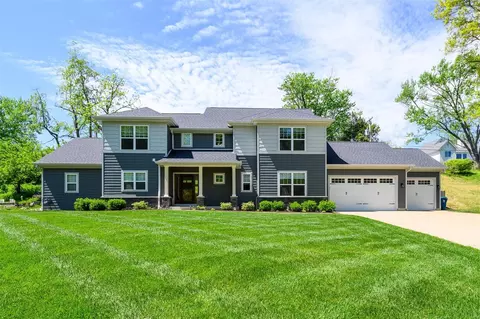 13 Sona Ln, Saint Louis, MO 63141