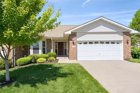 3564 Truman Terrace Dr #40, Saint Charles, MO 63301