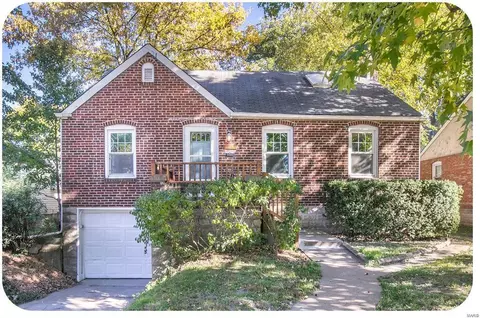 3344 Eminence Blvd, Saint Louis, MO 63114