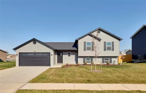 1136 Bronze Dr, Foristell, MO 63348