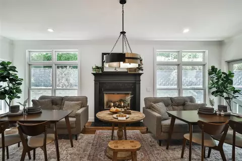Dining - 18534 Hawks Rest Ct, Wildwood, MO 63069 photo 5 of 8