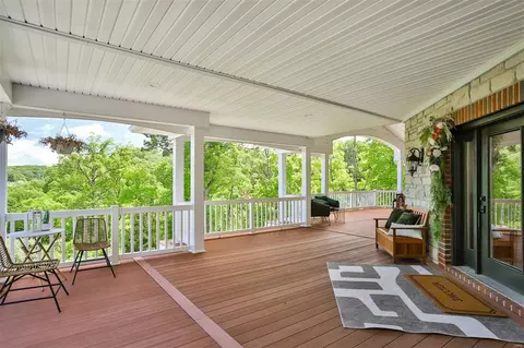 Exterior - 18534 Hawks Rest Ct, Wildwood, MO 63069 photo 2 of 22