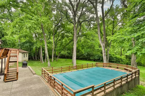 Exterior - 3 Barrett Woods, Ballwin, MO 63021 photo 8 of 26